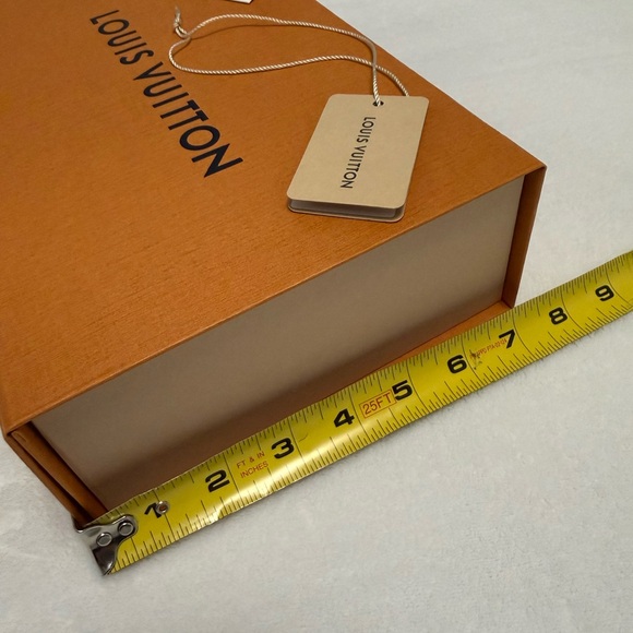 Louis Vuitton Gift Box with Blue Ribbon, Card, Envelope, and Tag - Picture 6 of 8